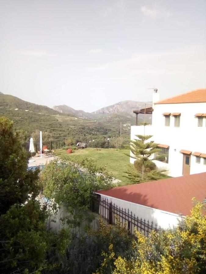 Βίλα Σπίτι Λουλούδης Βίλα Σπήλι Εξωτερικό φωτογραφία